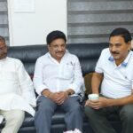 భీమవరంలో కేంద్ర మంత్రి శ్రీనివాస వర్మ కు పరామర్శల వెల్లువ..