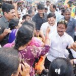 శ్రీనివాస వర్మ కి భీమవరం, నరసాపురంలో అబినందన వెల్లువ..