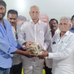 CC రోడ్డు  కోసం 18 లక్షలు సేకరించిన గ్రామస్తుల ఆదర్శం