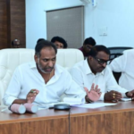 లో-వోల్టేజీ సమస్యలు లేకుండా.. భీమవరంలో మంత్రి గొట్టిపాటి, సమీక్ష