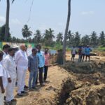 తోలేరు డ్రెయినేజీ వంతెన పనులను పరిశీలించిన ఎమ్మెల్యే అంజిబాబు