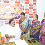 భీమవరంలో బిజెపి ‘జనతా వారధి’.. ప్రజల అర్జీలు స్వీకరించిన కేంద్రమంత్రి, వర్మ