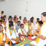 BJPని బూత్ స్థాయి నుండి బలోపేతం.. భీమవరంలో కేంద్ర మంత్రి , వర్మ