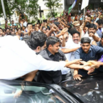 విశాఖ నుండి శ్రీకాకుళం వరకు జగన్.. పోటెత్తిన జనం.. ఉద్రిక్తలు