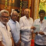 శ్రీమావుళ్ళమ్మ వారి స్వర్ణ వస్త్రానికి రూ 2,01,116/- ల కానుక