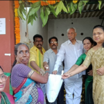 భీమవరం రైతు బజార్ లో కాస్త తగ్గింపు ధరలకు బియ్యం..