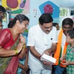 అంగన్‌వాడీ లో చిన్నారులకు, కేంద్ర మంత్రి, వర్మ ‘స్వీట్స్’ పంపిణి