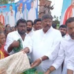 భీమవరంలో YS రాజశేఖర్ రెడ్డి 17 వ వర్ధంతి..