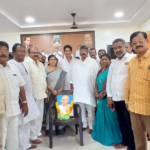 భీమవరం వైసీపీ నేతల ‘గాంధీ’ జయంతి.. మండలి చైర్మన్, మోషేన్ రాజు