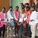 రక్తదానం చేసిన అభిమానులకు ‘గ్రంధి శ్రీనివాస్’ సన్మానం..